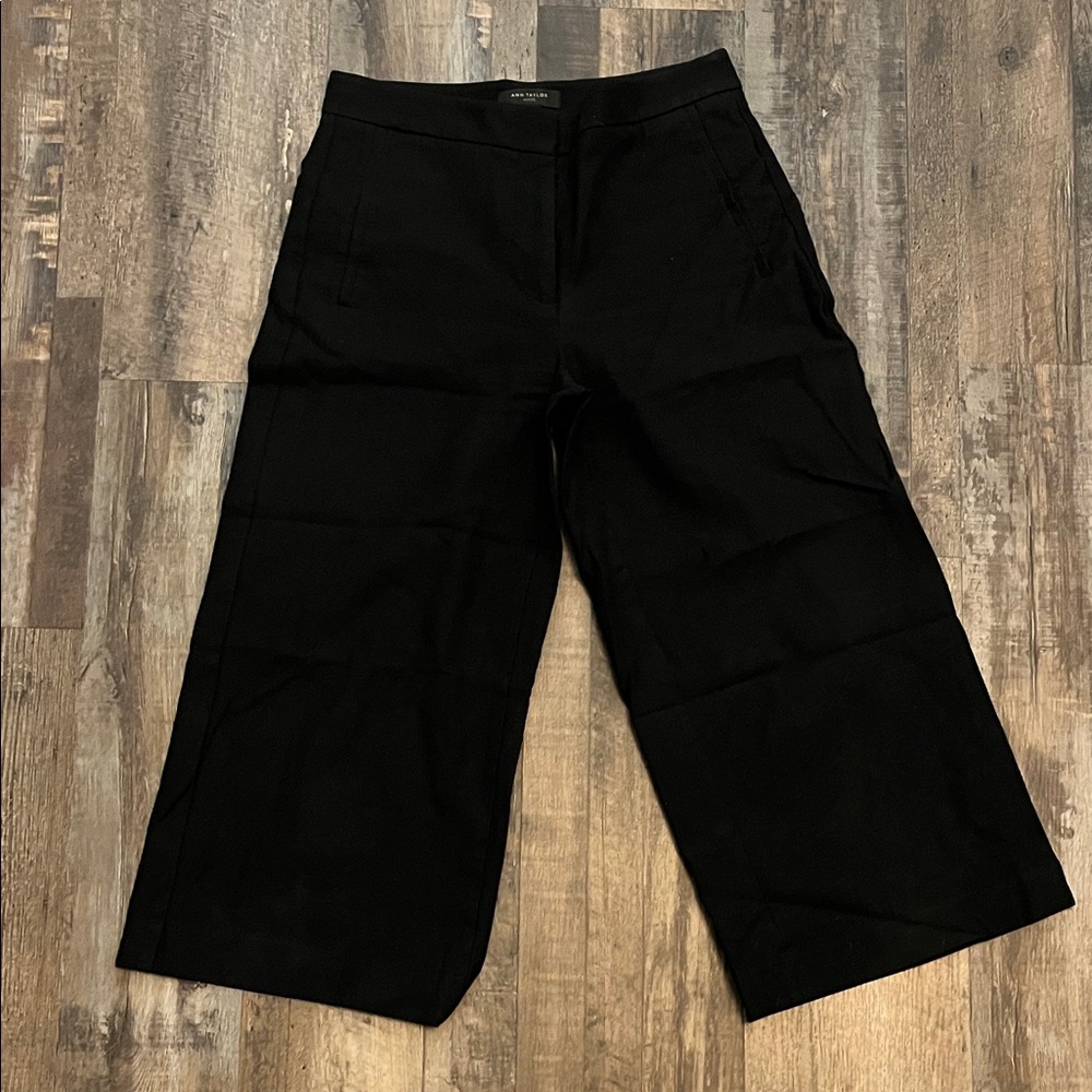 Ann Taylor Women's Black Wide Leg Pants